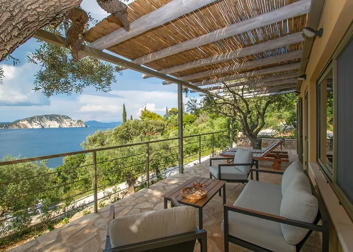 Casa Spiaggia Marathias  photo