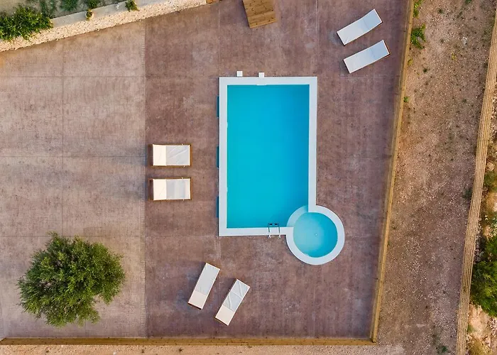Villa Nina Keri photo