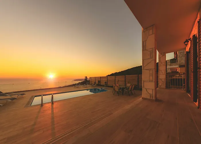 Orient Villas Deluxe Elatia  photo